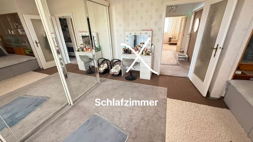 Dachgeschoßwohnung Halle (Saale) Halle-Neustadt - 1 Zimmer, 67 m&sup2;, 612&euro; | Angebot:27627756