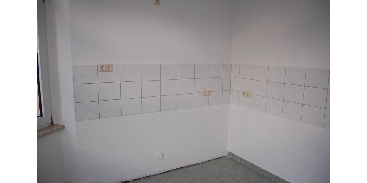 Etagenwohnung Köthen (Anhalt) - 1 Zimmer, 40 m&sup2;, 200&euro; | Angebot:24614946