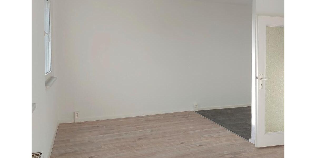 Etagenwohnung Halle (Saale) Halle-Neustadt - 3 Zimmer, 56 m&sup2;, 272&euro; | Angebot:24471866