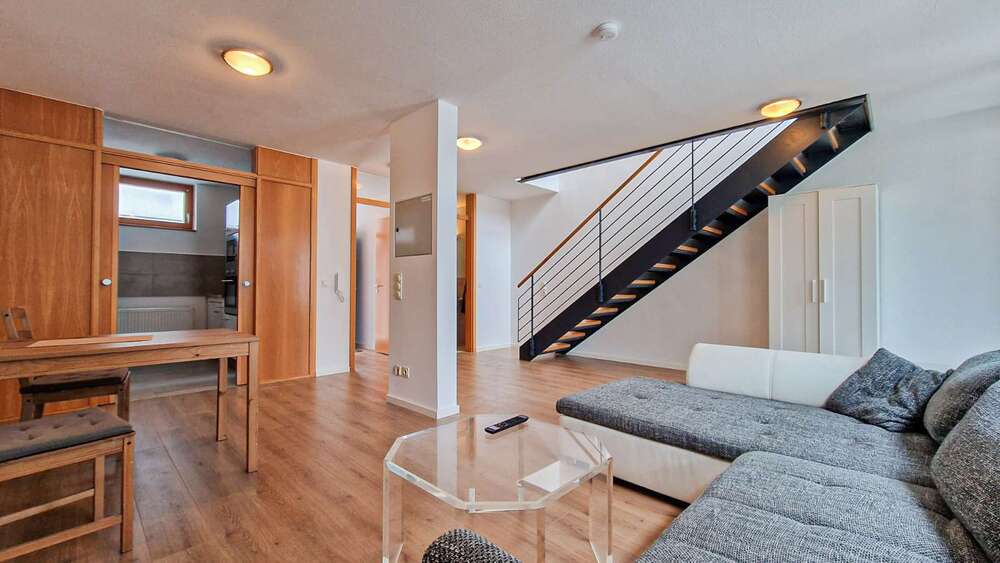 Etagenwohnung Merseburg - 3 Zimmer, 91 m&sup2;, 1.190&euro; | Angebot:27293730