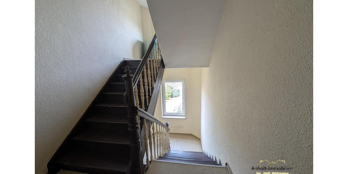 Etagenwohnung Bitterfeld-Wolfen Bitterfeld - 3 Zimmer, 84 m&sup2;, 480&euro; | Angebot:25547013