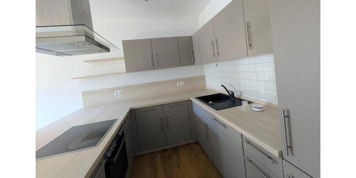 Etagenwohnung Halle (Saale) Dölau - 3 Zimmer, 94 m&sup2;, 890&euro; | Angebot:25974870