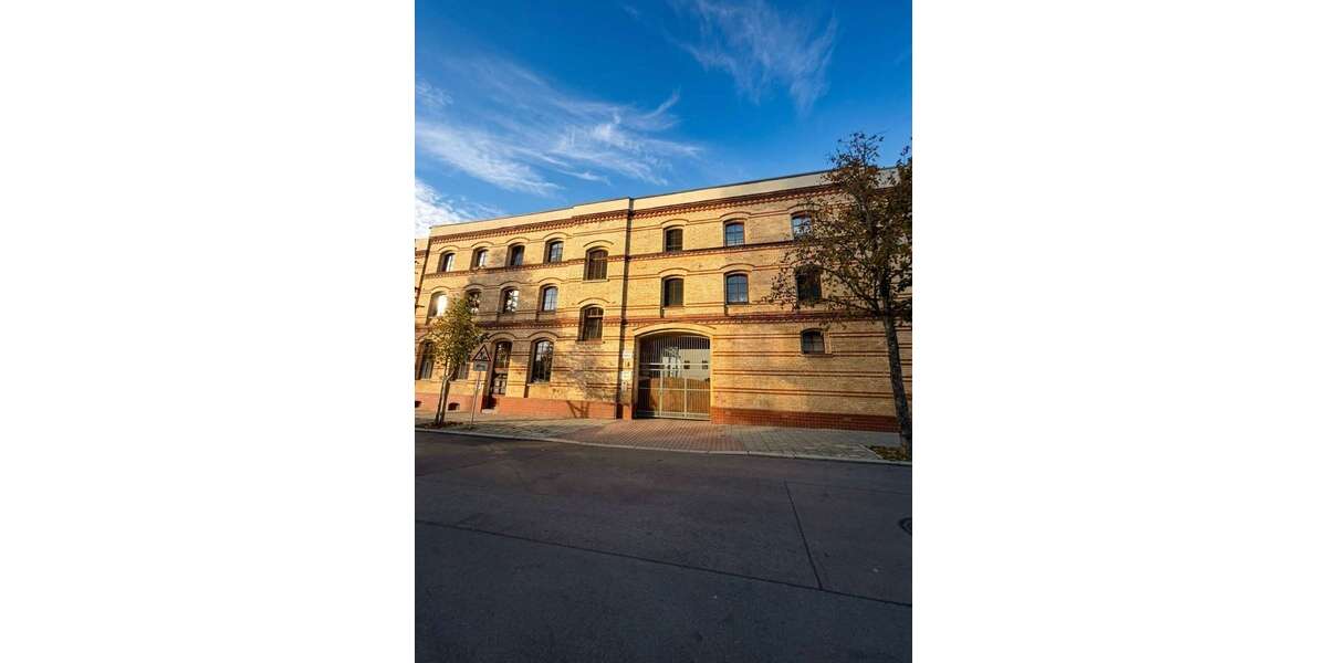 Etagenwohnung Halle Südliche Innenstadt - 3 Zimmer, 70 m&sup2;, 550&euro; | Angebot:27357672