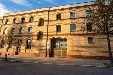 Wohnung Halle Südliche Innenstadt - 3 Zimmer, 70 m&sup2;, 550&euro; | Angebot:27357672