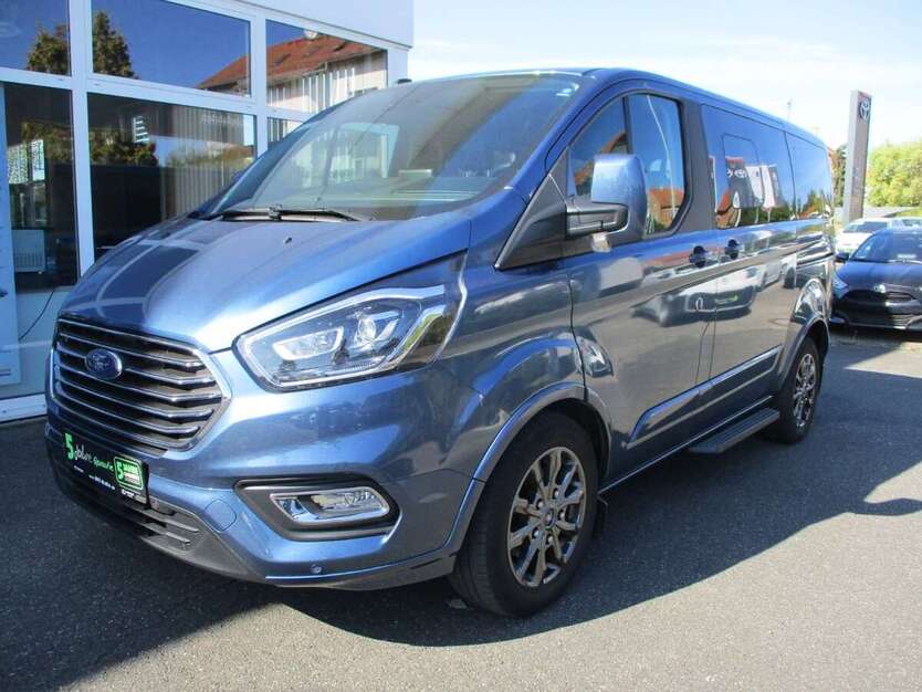 Ford Tourneo Custom 137.791 km 28.990 € Halle 06130