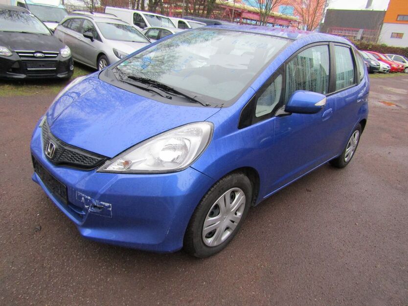 Honda Jazz 76.079 km 4.990 € Halle 06130