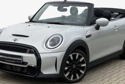 Mini Cooper S Cabrio 40.175 km 29.900 € Halle/ Zscherben 06179