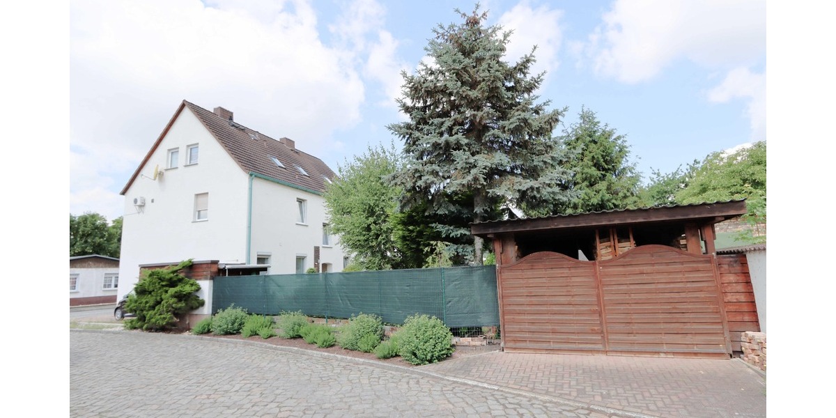 4 Generationen unter einem Dach? Kein Problem - Garten mit Teich - Carport - Top Zustand 8 zimmer