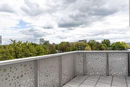 Wohnung zum Mieten in HalleS. 1.152 € 111.16 m² 4 zimmer