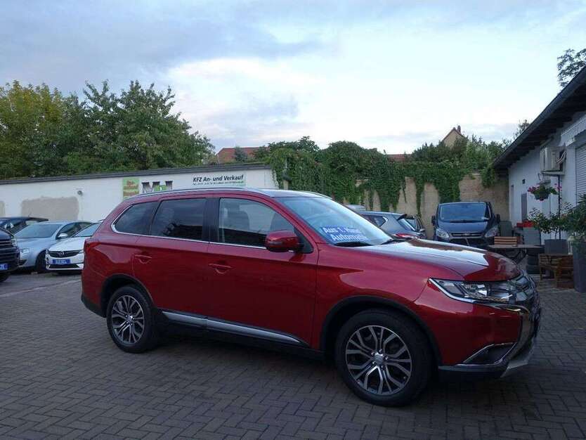 Mitsubishi Outlander 89.000 km 14.998 € Halle - Saale 06116