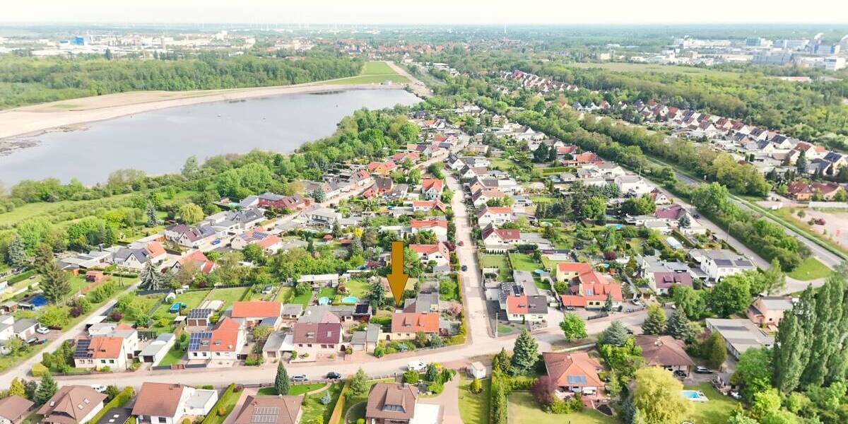 Doppelhaushälfte Bitterfeld-Wolfen Greppin - 4 Zimmer, 107 m&sup2;, 125.000&euro; | Angebot:26751001