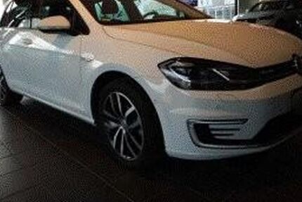 VW Golf 66.018 km 14.770 &euro; Köthen 06366