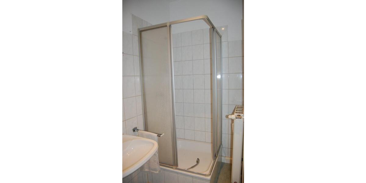 Etagenwohnung Köthen (Anhalt) - 1 Zimmer, 40 m&sup2;, 200&euro; | Angebot:24614946