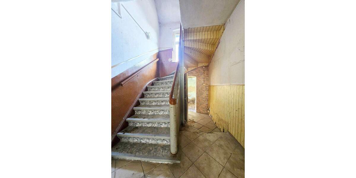 Reihenmittelhaus Köthen (Anhalt) Köthen - 7 Zimmer, 180 m&sup2;, 25.000&euro; | Angebot:25209942