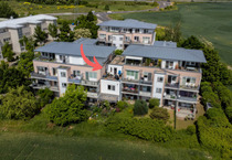 RUHIG WOHNEN, STADTNAH LEBEN Reihenhaus mit Garten, Dachterrasse und TG-Stellplatz