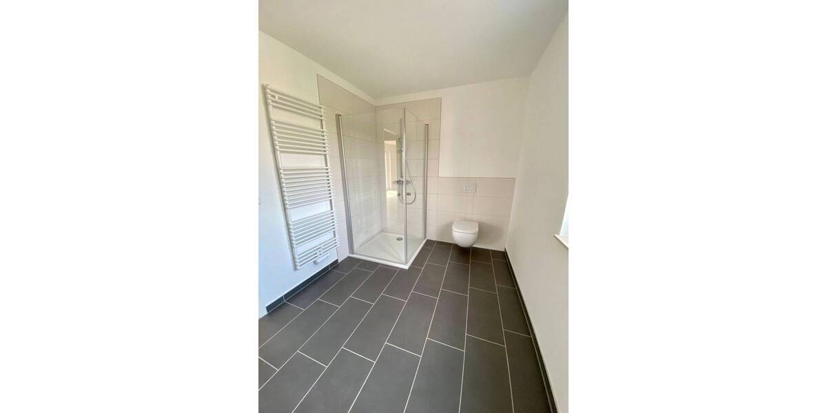 Doppelhaushälfte Salzatal Lieskau - 4 Zimmer, 152 m&sup2;, 1.350&euro; | Angebot:26306031