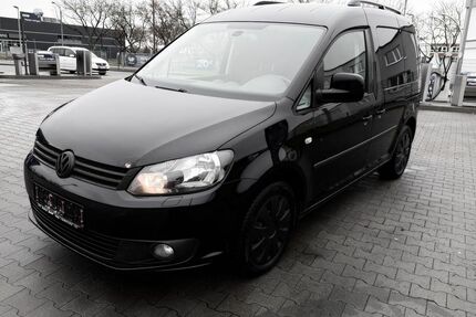 VW Caddy 238.492 km 7.990 &euro; Glauzig 06369