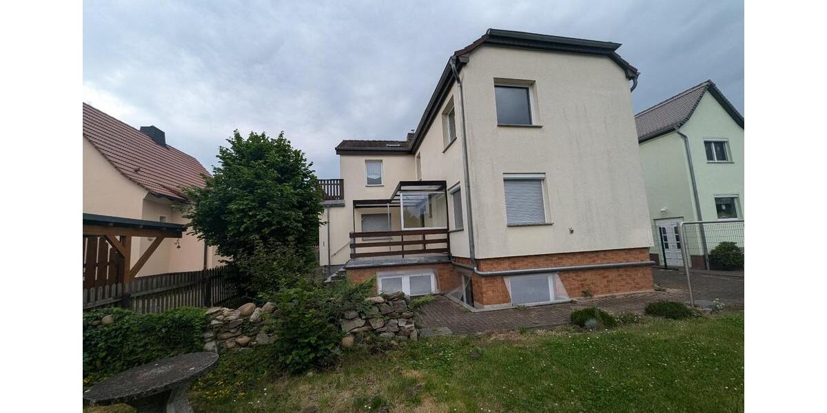 Einfamilienhaus Bad Dürrenberg - 8 Zimmer, 217 m&sup2;, 389.000&euro; | Angebot:25054296