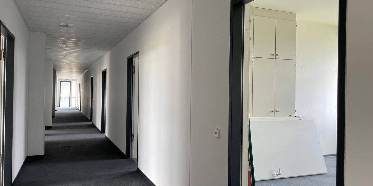 Gewerbeobjekt Schkeuditz Dölzig - 1 Zimmer, 500 m&sup2;, 4.500&euro; | Angebot:25997543