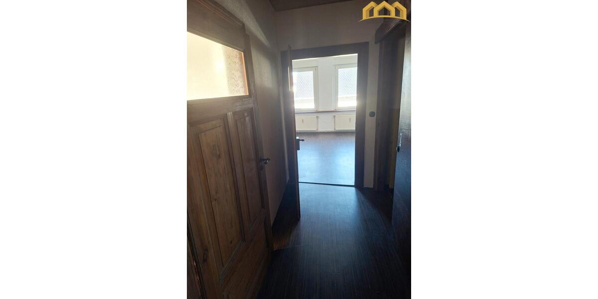 Dachgeschoßwohnung Eisleben (Lutherstadt) - 2 Zimmer, 69 m&sup2;, 483&euro; | Angebot:26177818
