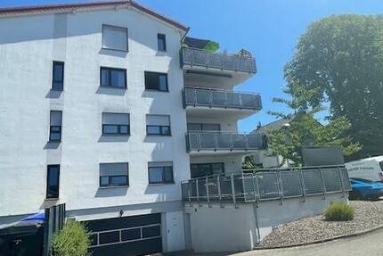 Luxuriöse neuwertige ETW in 2 Einheiten geteilt *provisionsfrei*