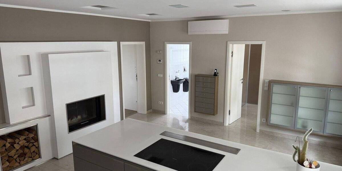 Exklusive Dreiraumwohnung mit Einbauküche im Süden von Halle 3 zimmer