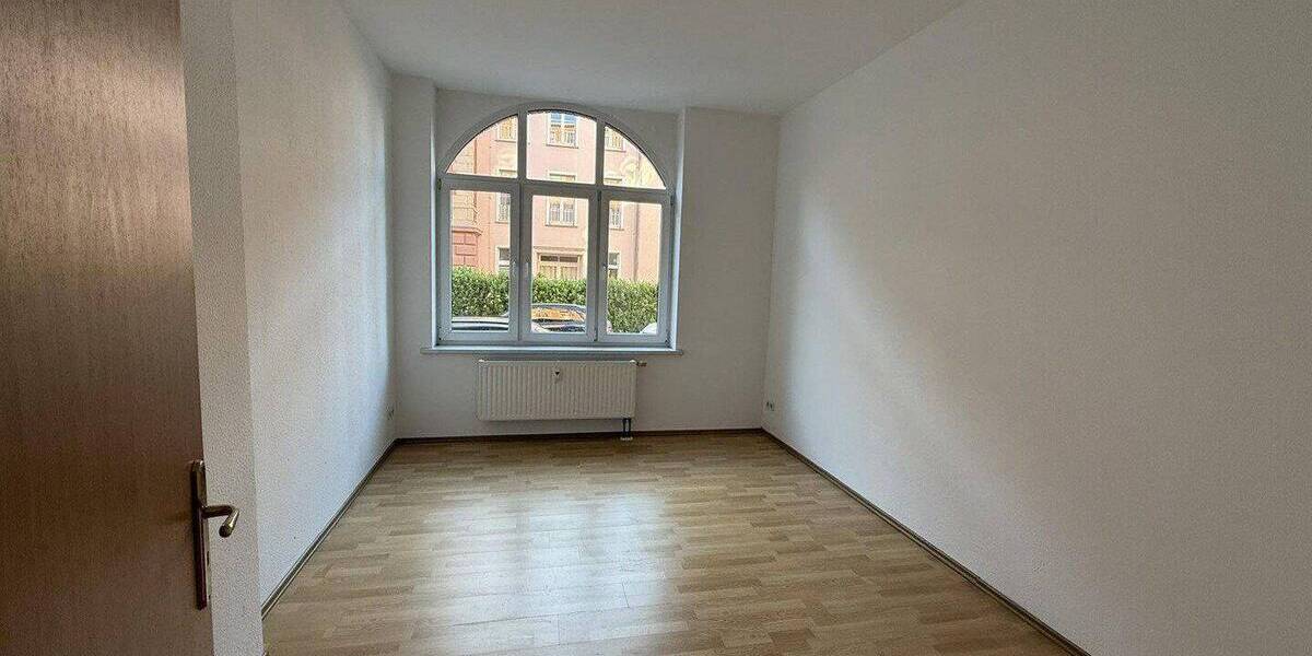 Etagenwohnung Markranstädt - 4 Zimmer, 111 m&sup2;, 950&euro; | Angebot:26891782