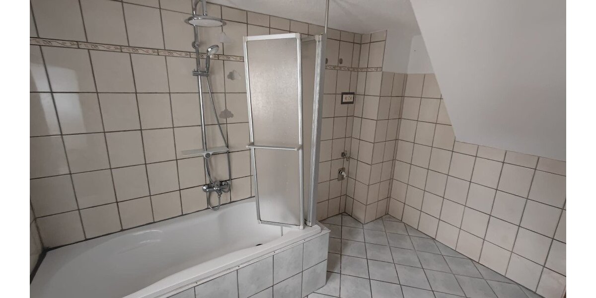 Wettin-Löbejün-Rothenburg, MFH + angrenzendem Reihenendhaus - Mehrfamilienhaus, Wohnhaus Wettin-Löbejün Rothenburg | Angebot:16450074