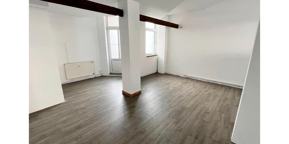 Erdgeschoßwohnung Bitterfeld-Wolfen Bitterfeld - 1 Zimmer, 96 m&sup2;, 700&euro; | Angebot:24884929