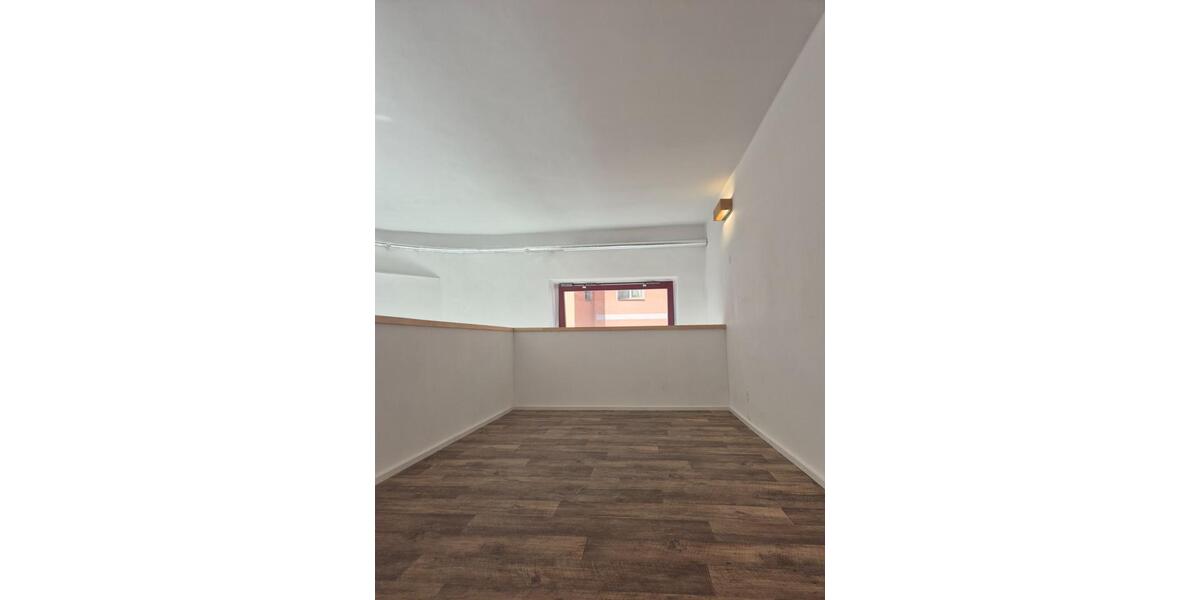 Gewerbeobjekt Halle (Saale) Damaschkestraße - 700&euro; | Angebot:24366287