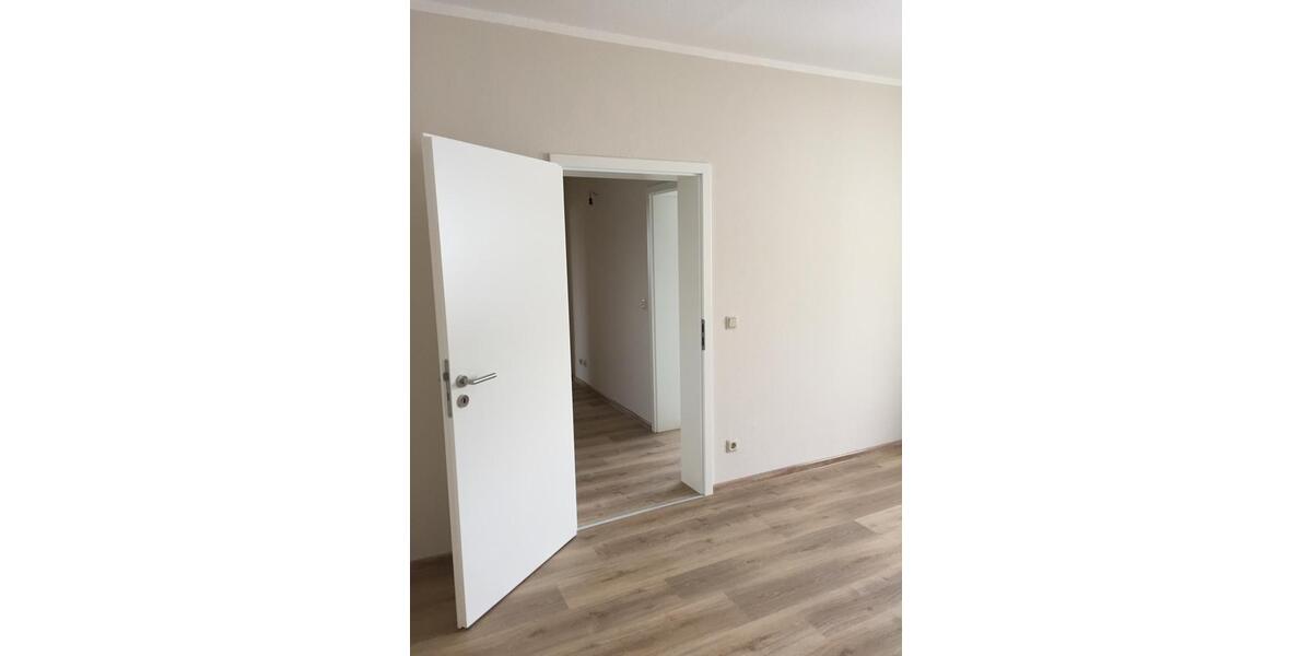 Einfamilienhaus Farnstädt - 10 Zimmer, 250 m&sup2;, 1.200.000&euro; | Angebot:24215047