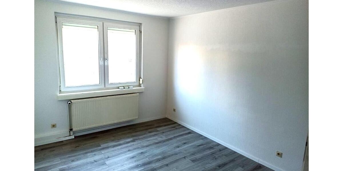 Hochparterre Halle (Saale) Frohe Zukunft - 2 Zimmer, 50 m&sup2;, 420&euro; | Angebot:24427797