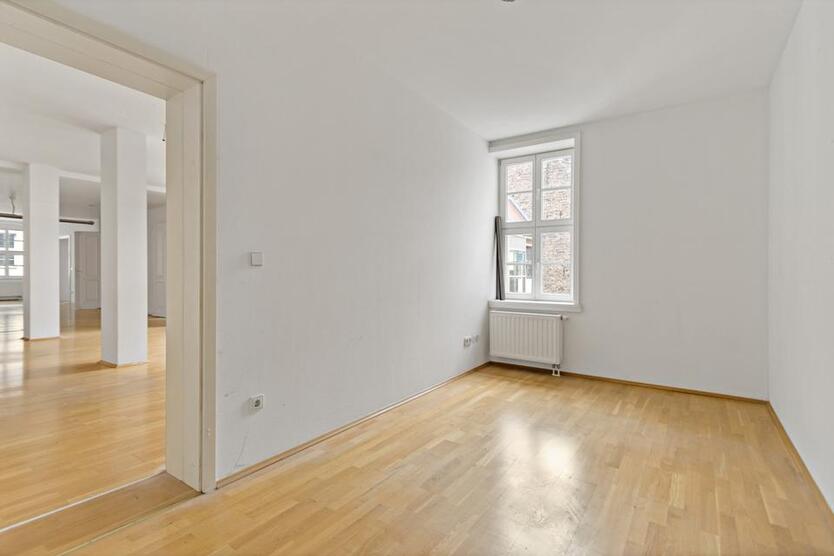 Hochwertige Bürofläche am Marktplatz - 176 m² - 360° Besichtigung