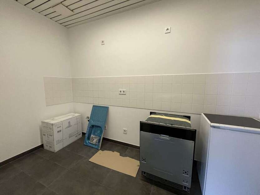 hochwertige, sanierte Bürofläche im Dölziger Gewerbegebiet!