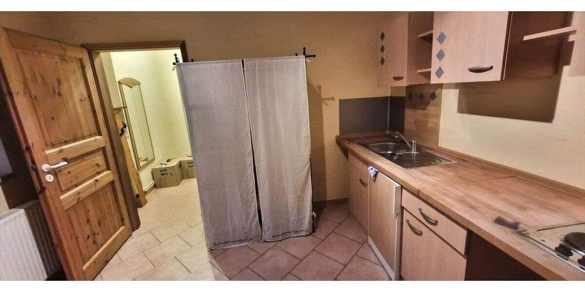 Reihenmittelhaus Querfurt - 5 Zimmer, 130 m&sup2;, 125.000&euro; | Angebot:25801820