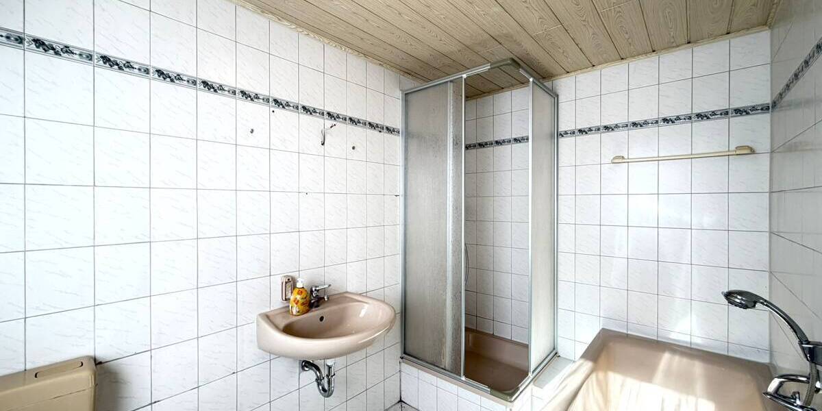 Doppelhaushälfte Bitterfeld-Wolfen Wolfen - 5 Zimmer, 119 m&sup2;, 89.000&euro; | Angebot:26204754