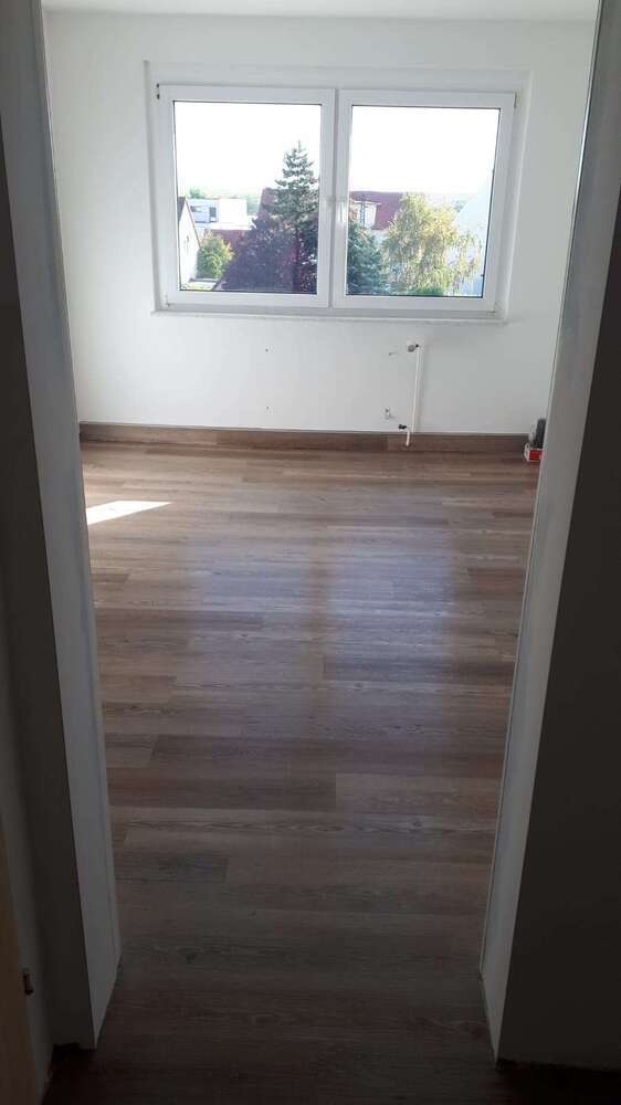 Wohnung zum Mieten in Teutschenthal 375 € 58 m²