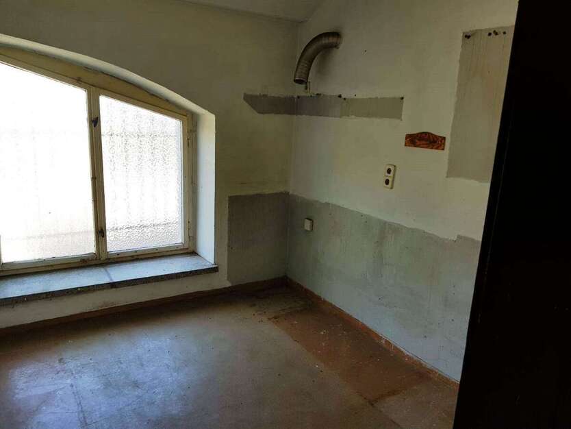 Reihenendhaus mit Potenzial zum Selbstausbau in Delitzsch 3 zimmer