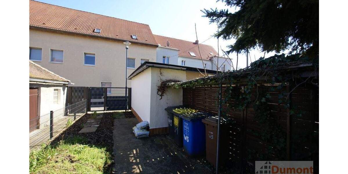 Reihenmittelhaus Leuna - 5 Zimmer, 100 m&sup2;, 94.000&euro; | Angebot:24435380