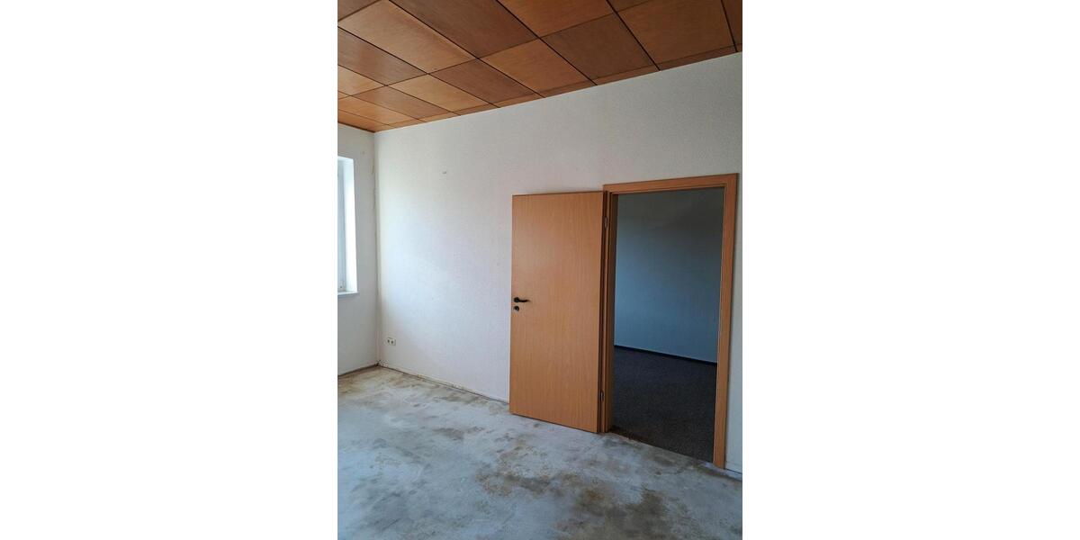 Erdgeschoßwohnung Gerbstedt - 3 Zimmer, 90 m&sup2;, 380&euro; | Angebot:25811225