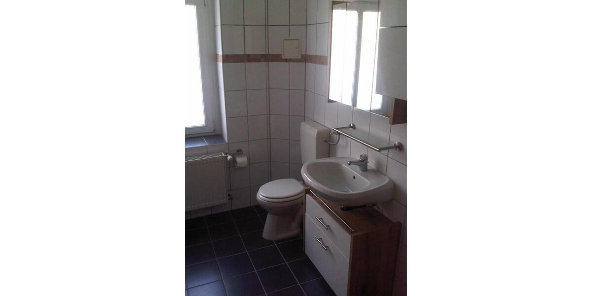 Etagenwohnung Halle (Saale) Büschdorf - 2 Zimmer, 62 m&sup2;, 455&euro; | Angebot:25311504