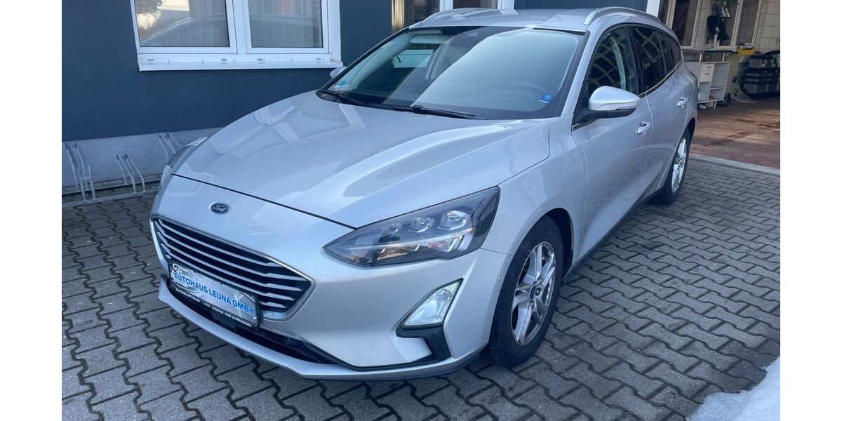 Ford Focus 61.998 km 19.299 &euro; Leuna 06237