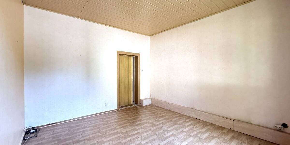 Einfamilienhaus Bitterfeld-Wolfen Reuden a d Fuhne - 6 Zimmer, 131 m&sup2;, 139.000&euro; | Angebot:26840761