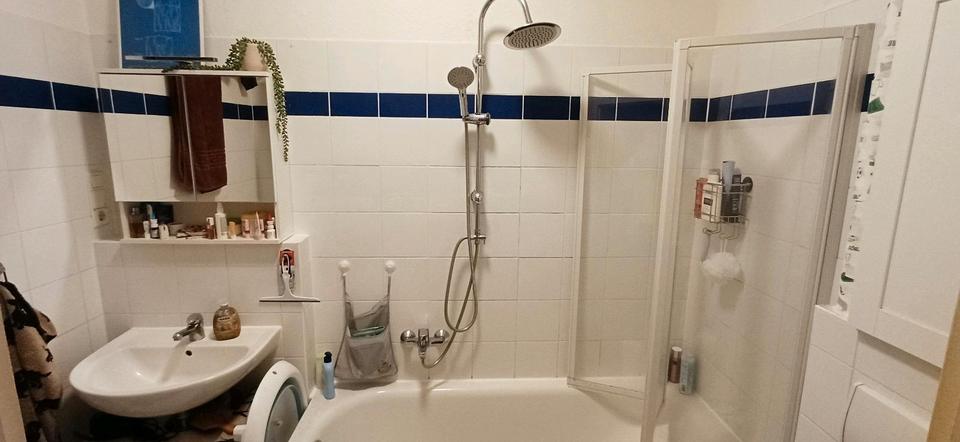 Etagenwohnung Halle (Saale) Damaschkestraße - 3 Zimmer, 68 m&sup2;, 580&euro; | Angebot:26619981