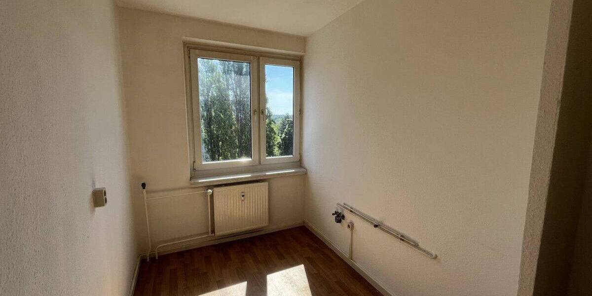 Etagenwohnung Halle (Saale) Westliche Neustadt - 2 Zimmer, 48 m&sup2;, 300&euro; | Angebot:26930332