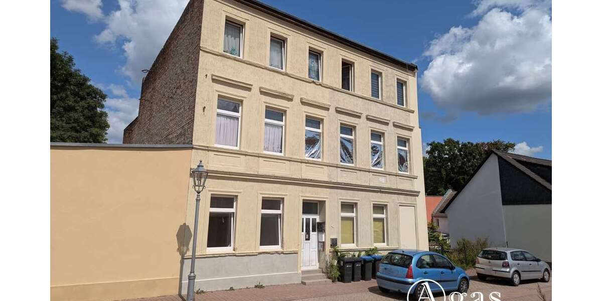 Einfamilienhaus Köthen - 10 Zimmer, 251 m&sup2;, 280.000&euro; | Angebot:25196488