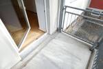 Schöne 2-Zi.-Wohnung mit Balkon, Bad mit Fenster im Grünen