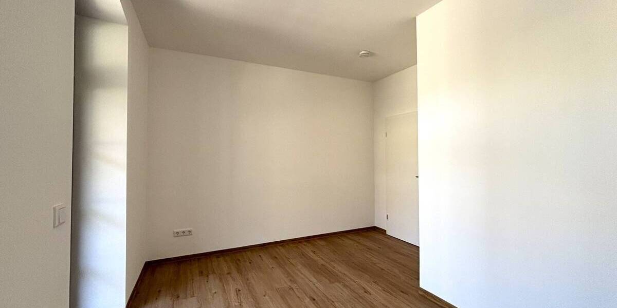 Etagenwohnung Bitterfeld-Wolfen Bitterfeld - 2 Zimmer, 49 m&sup2;, 565&euro; | Angebot:26824702
