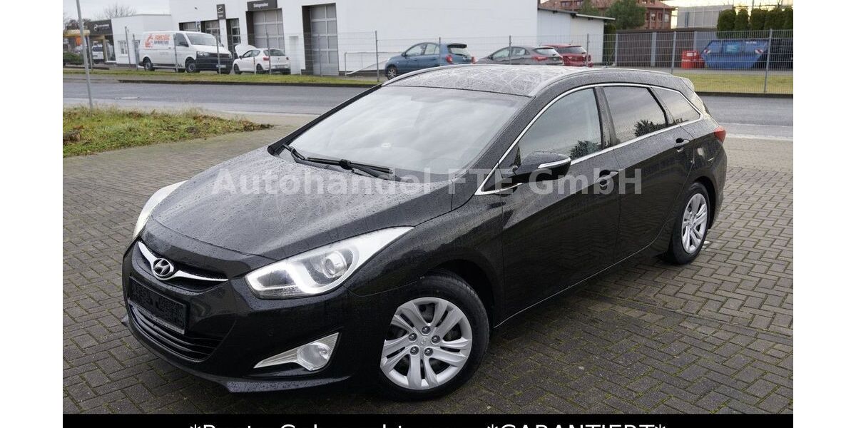 Hyundai i40 185.500 km 5.499 &euro; Bitterfeld 06749