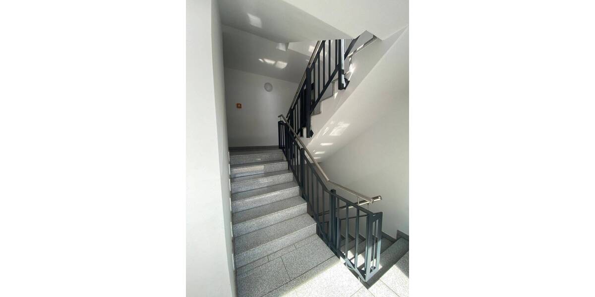 Etagenwohnung Halle (Saale) Innenstadt - 5 Zimmer, 181 m&sup2;, 700.000&euro; | Angebot:26867266